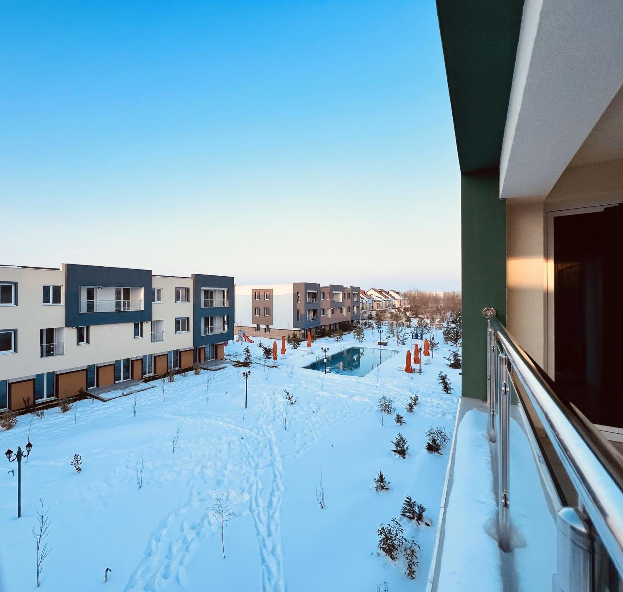 Airport Gardens Loft Apartment Otopeni Exterior foto